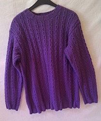 Pullover - Lila mit Zopfmuster und Rundkragen - Größe 36 - Mädchen / Damen