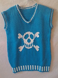 Pullunder - Pirat - Blau / Weiß mit Totenkopf und V-Ausschnitt - Größe 104 / 122 - Jungen
