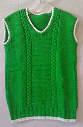 Pullunder - Grün / Weiß mit Zopfmuster und V-Ausschnitt - Größe 104 / 122 - Jungen